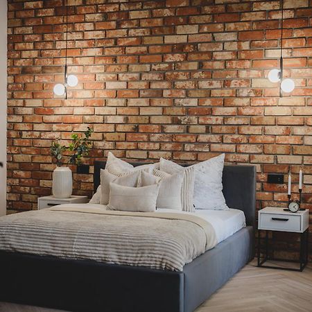 Apartament Przy Szosie Chelminskiej Torun Ngoại thất bức ảnh
